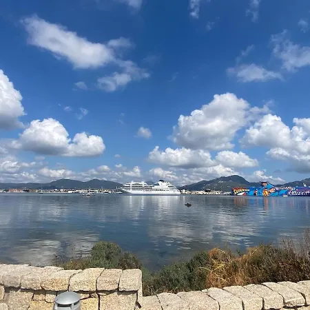 Moys Sea View * Olbia