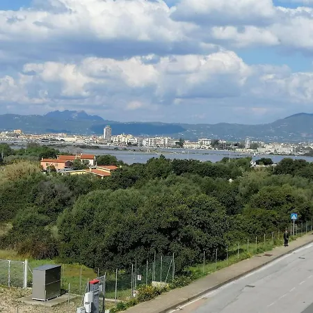 Moys Sea View Apartmán