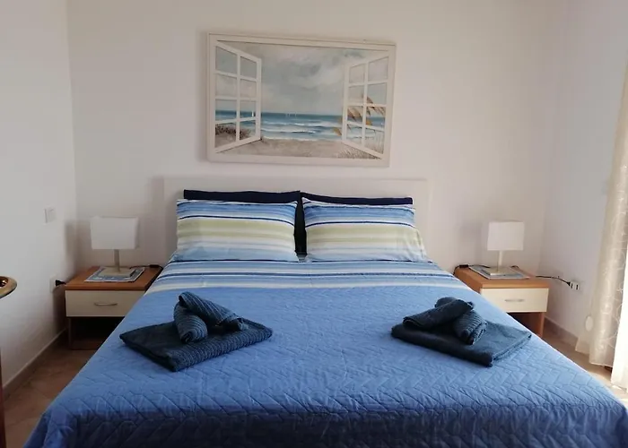 Moys Sea View * 奧爾比亞