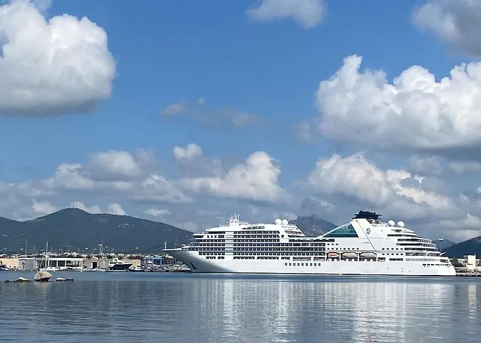 公寓 Moys Sea View 奧爾比亞